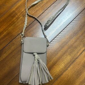 Stylish Tan Crossbody Bag with Tassel